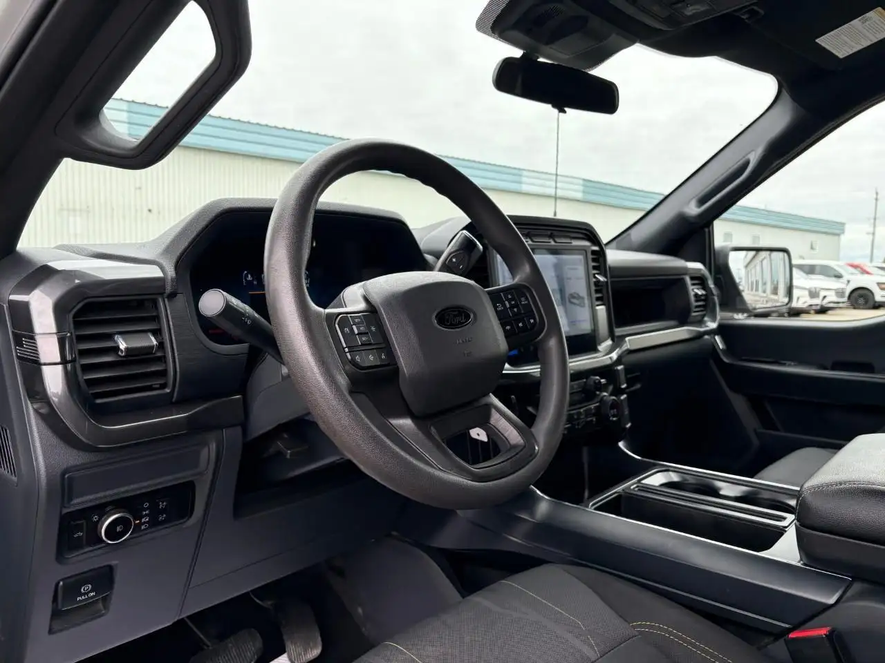 Ford F-150 - Image 12