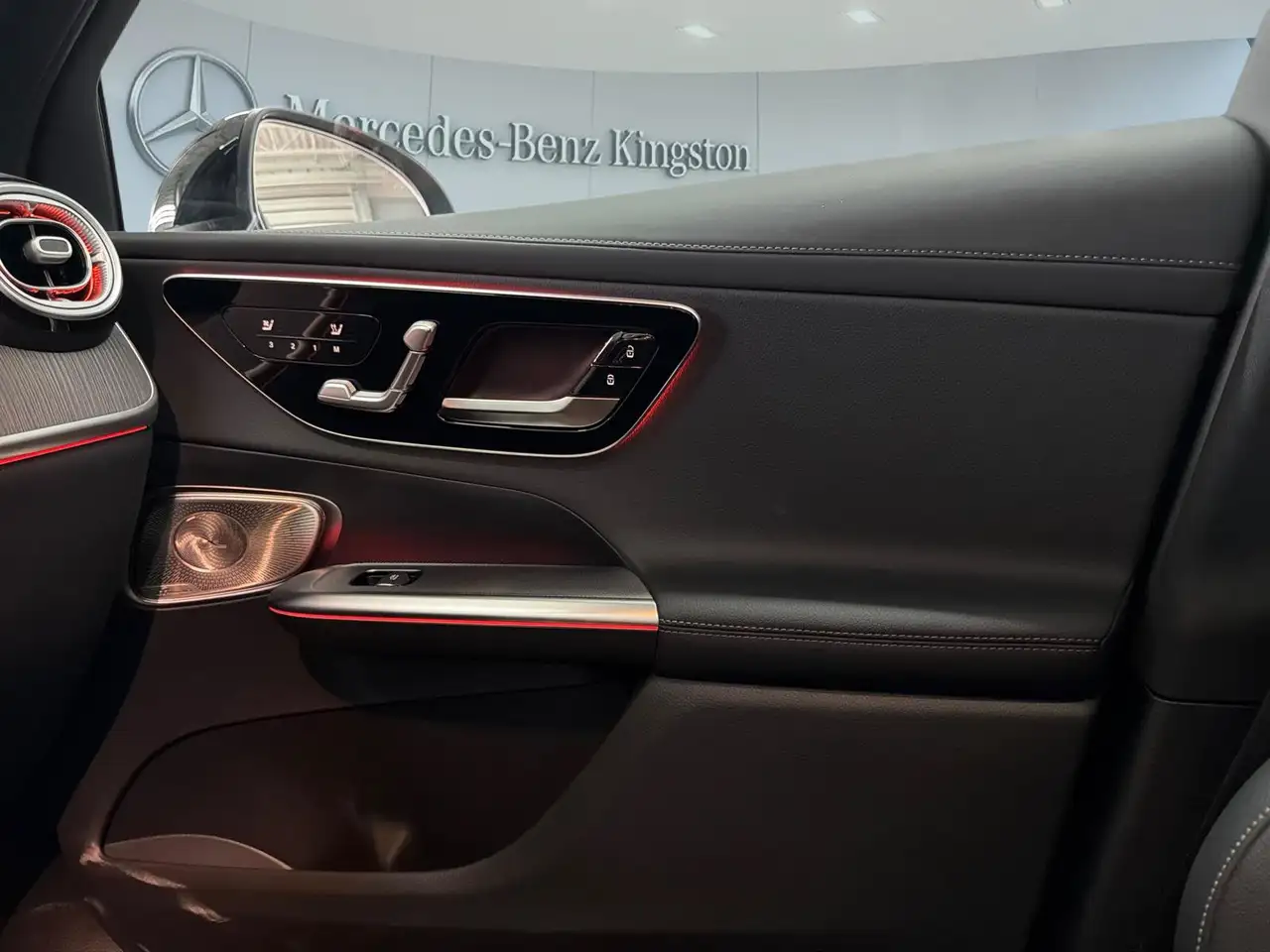 Mercedes-Benz GLC - Image 12