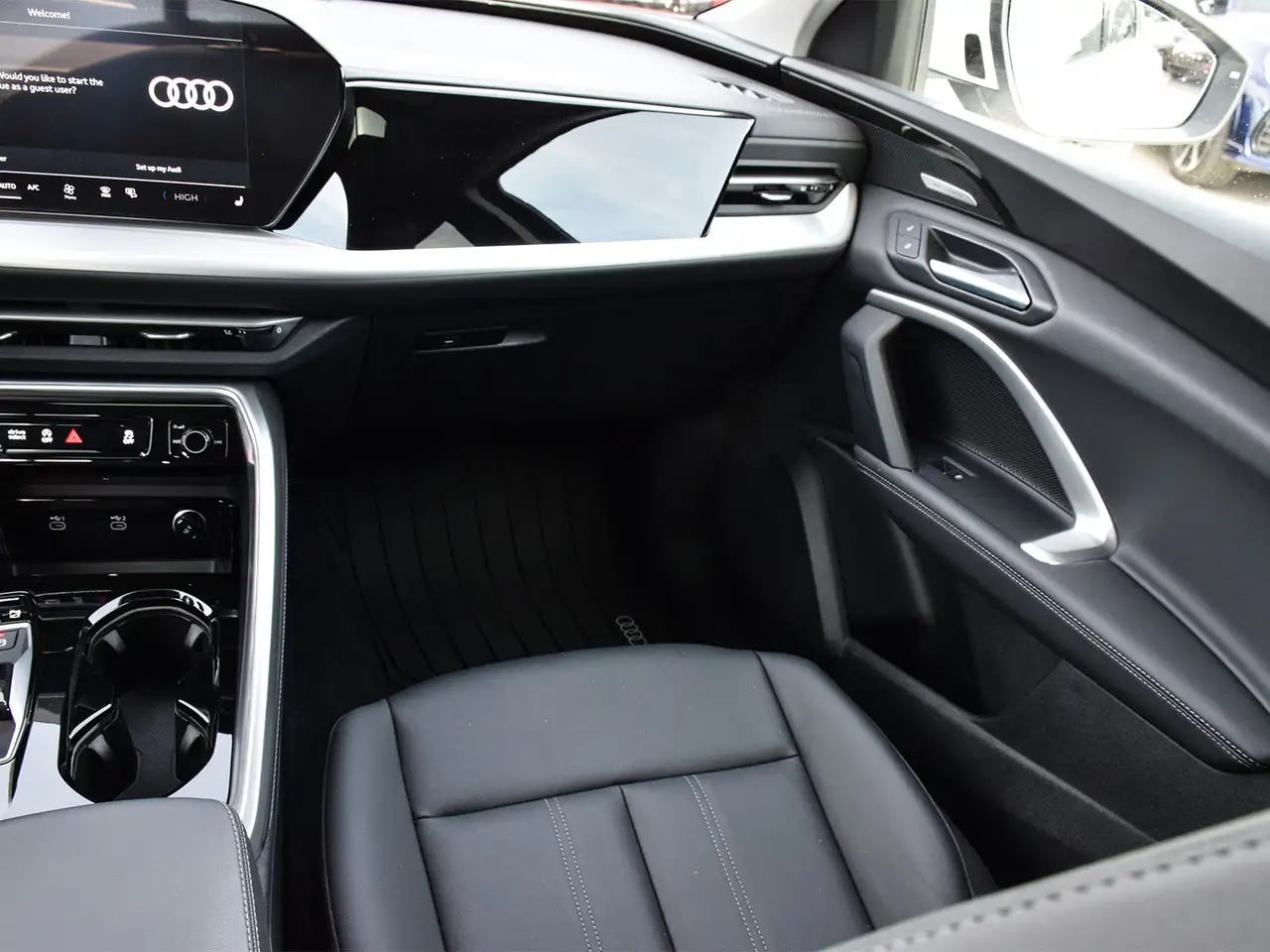 Audi Q5 - Image 20