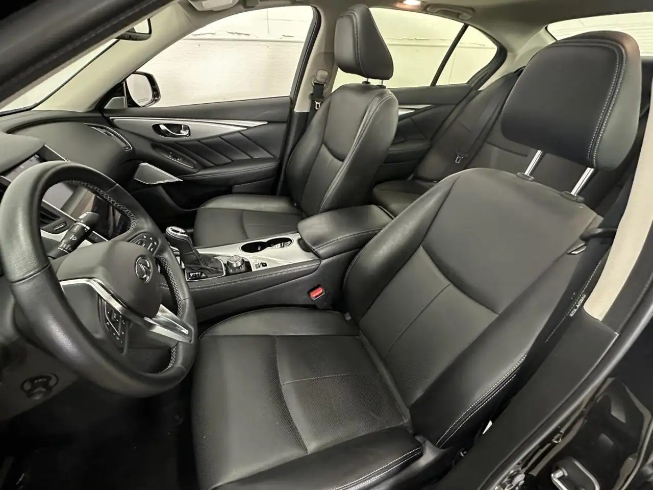 Infiniti Q50 - Image 11