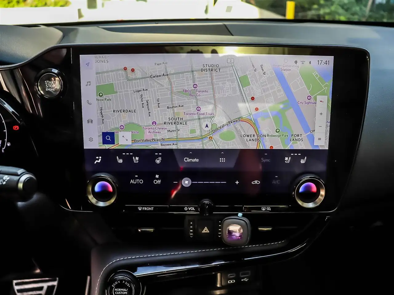 Lexus NX - Image 21