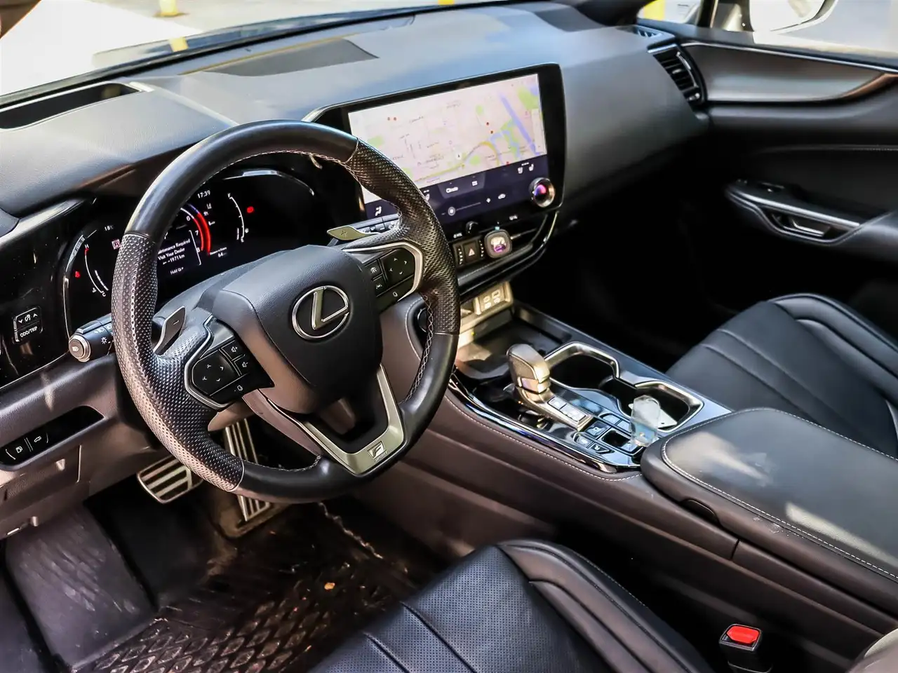 Lexus NX - Image 7