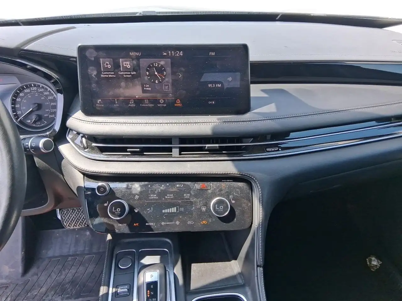 Infiniti QX60 - Image 16