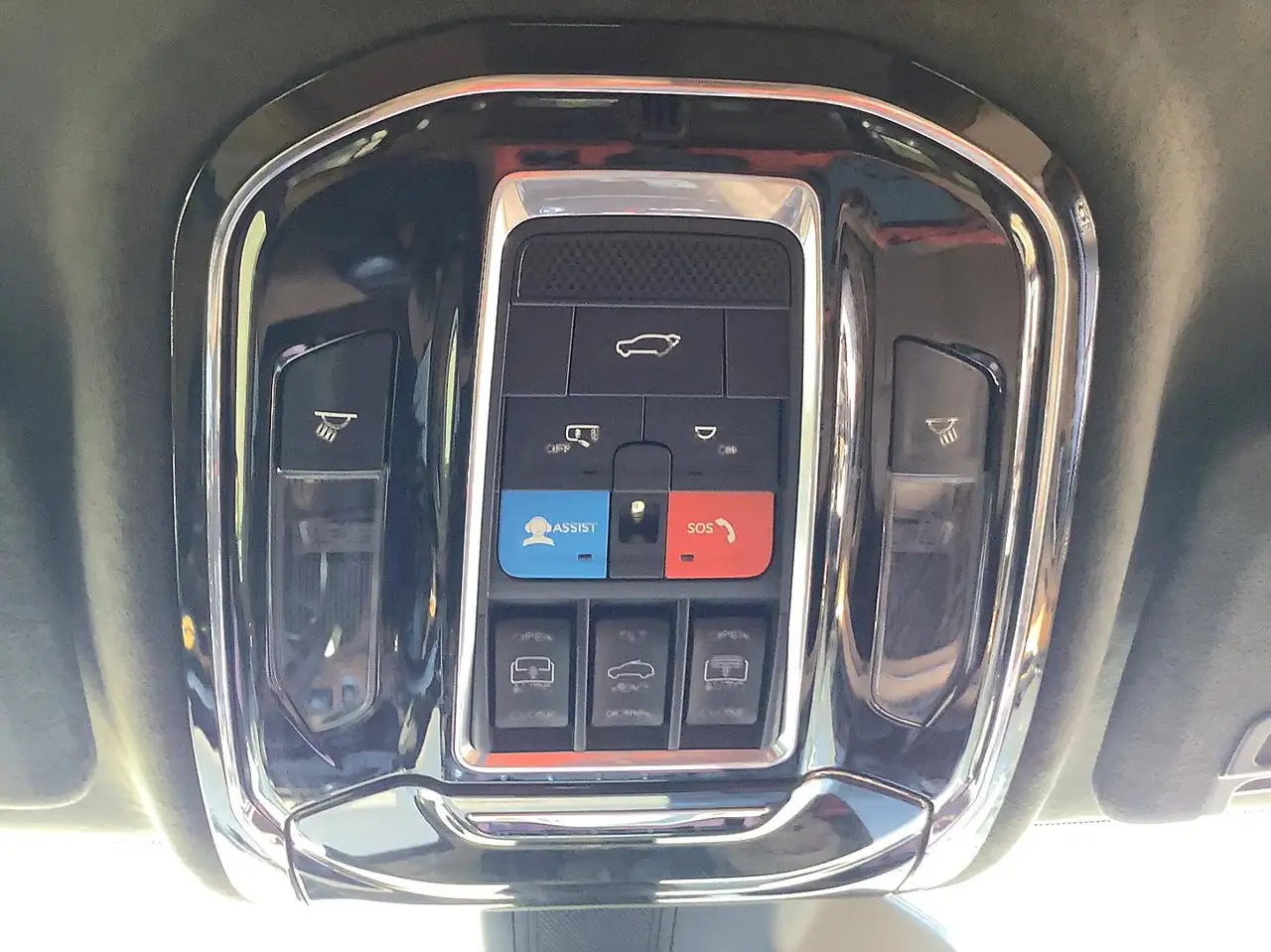 Jeep Grand Cherokee - Image 26