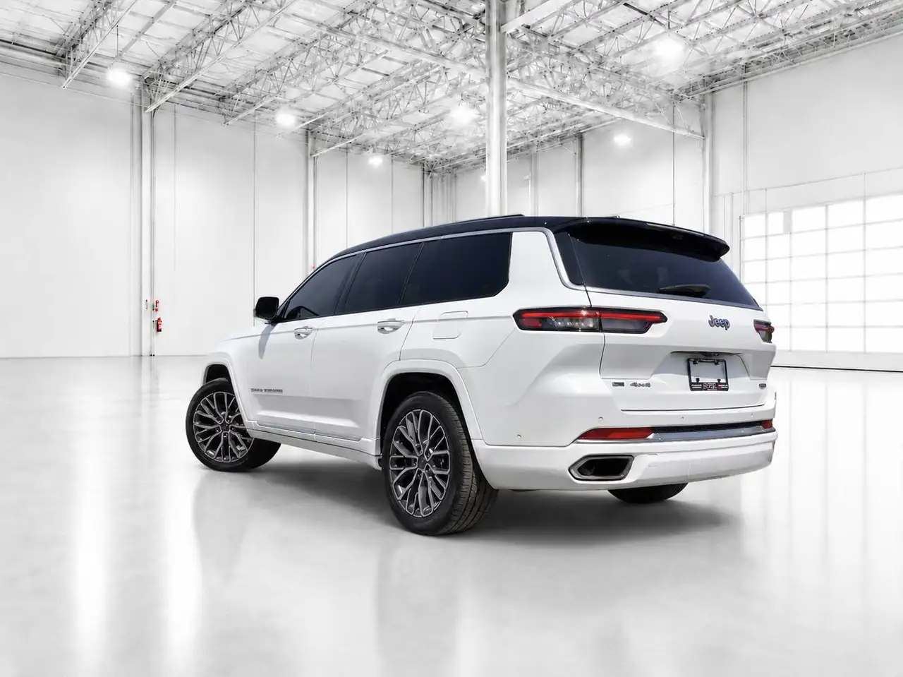 Jeep Grand Cherokee - Image 4