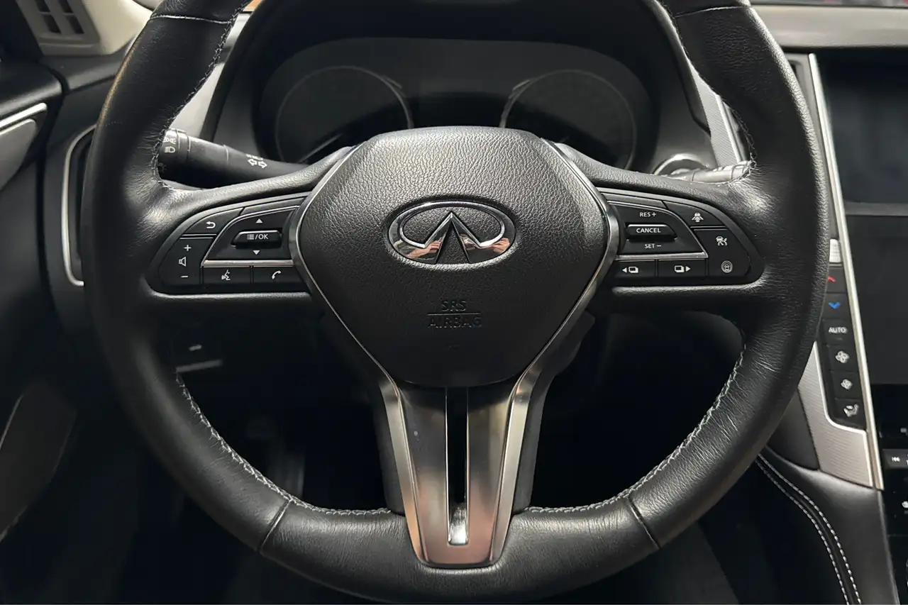 Infiniti Q50 - Image 18
