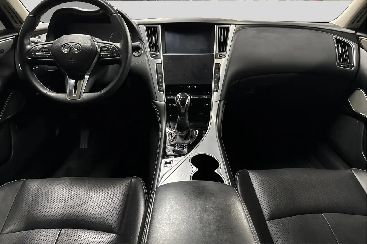 Infiniti Q50 - Image 23