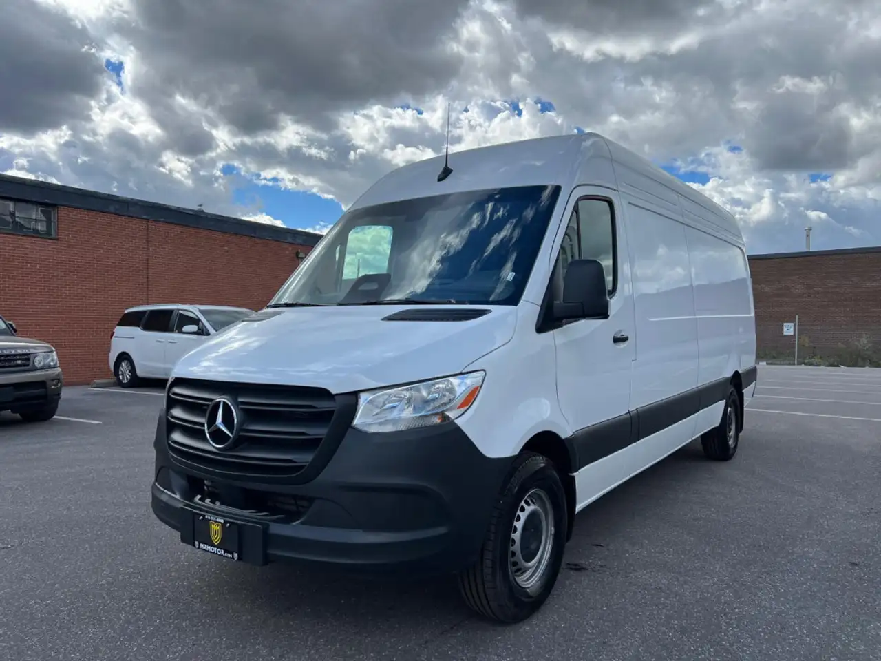 Mercedes-Benz Sprinter - Image 9