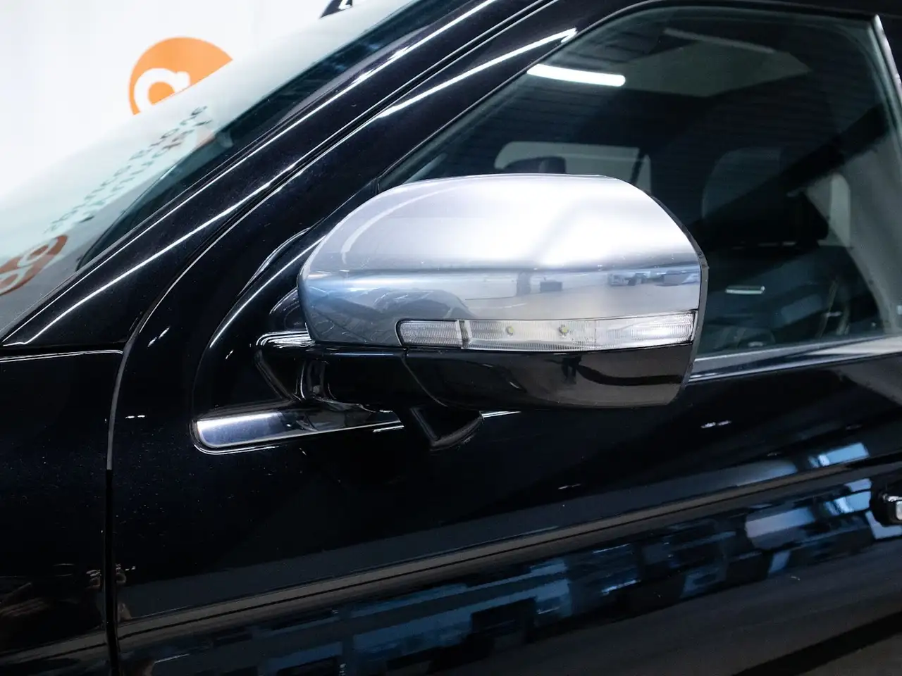 Ford Expedition - Image 6