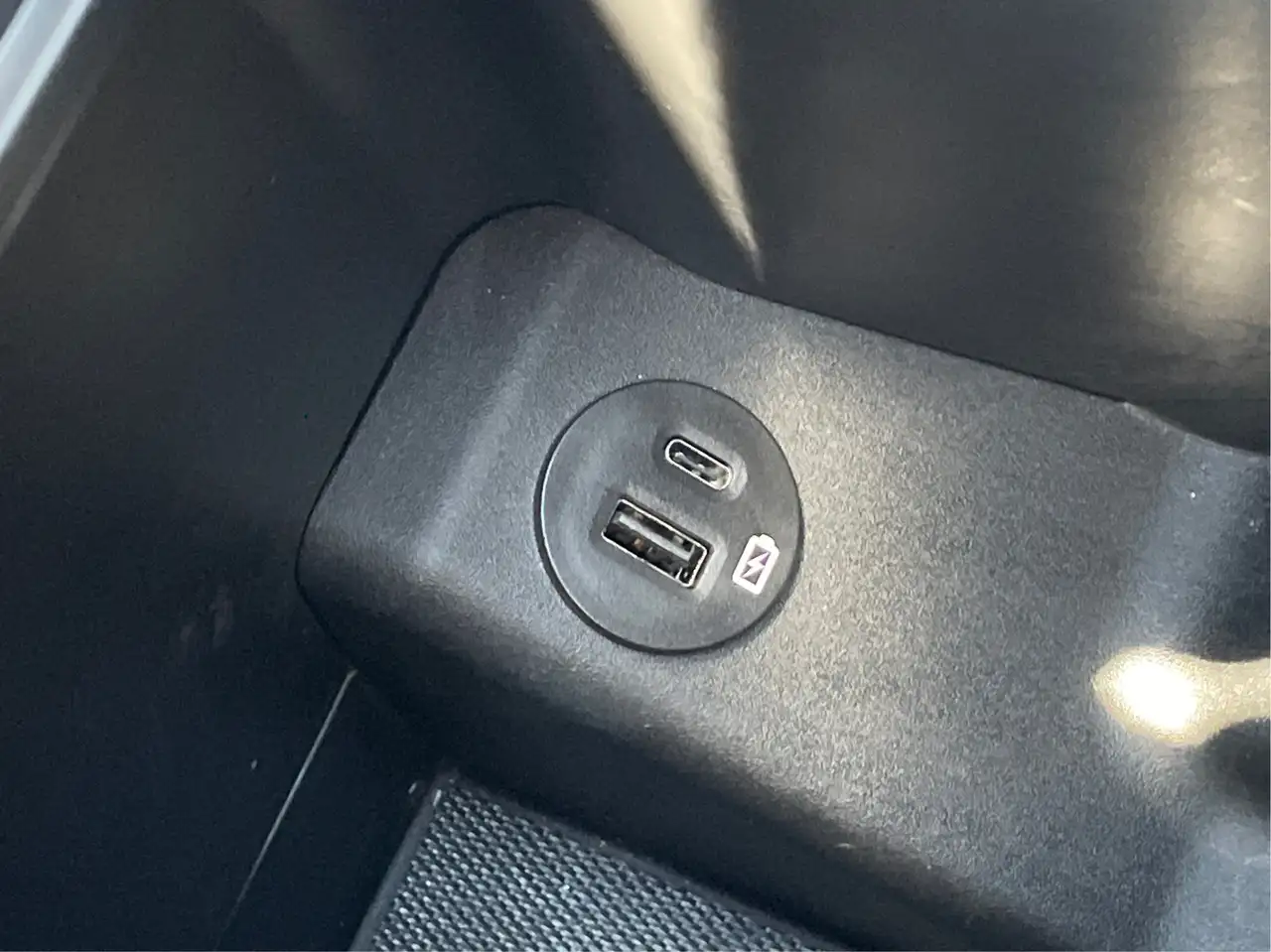 Ford F-150 - Image 36
