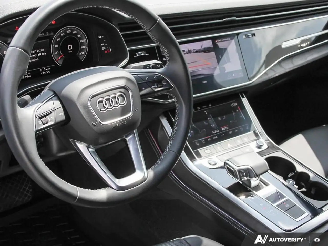 Audi Q7 - Image 13