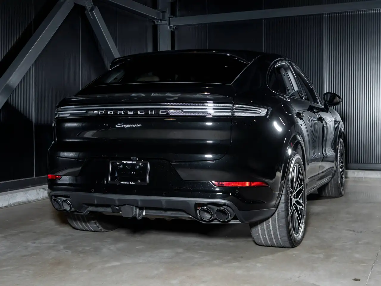 Porsche Cayenne - Image 3
