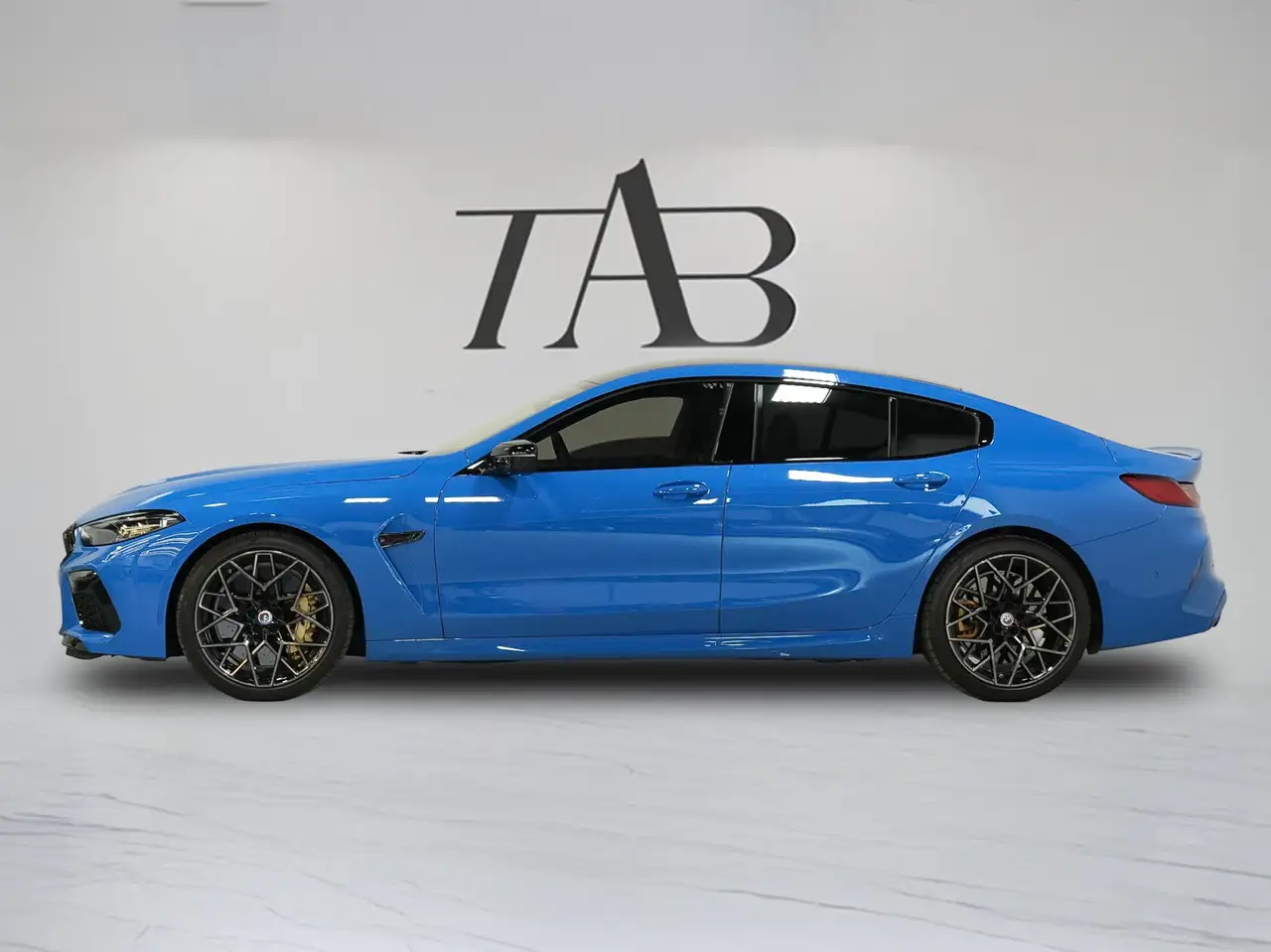 BMW M8 - Image 37