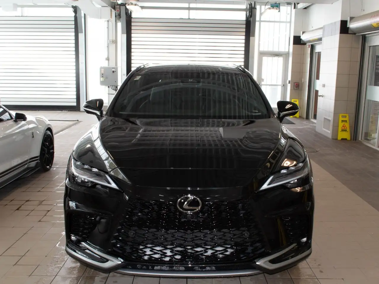 Lexus RX 350 - Image 2