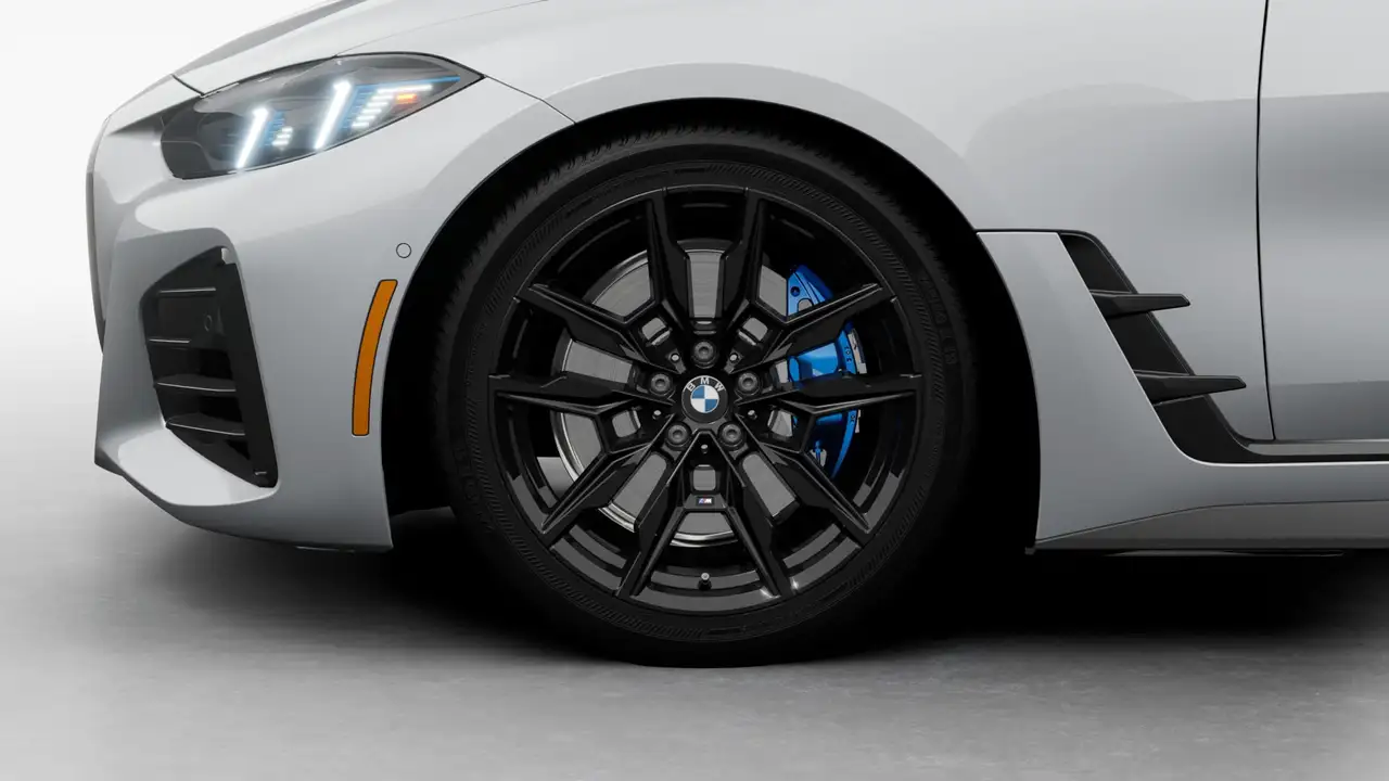 BMW 4 Series - Image 7