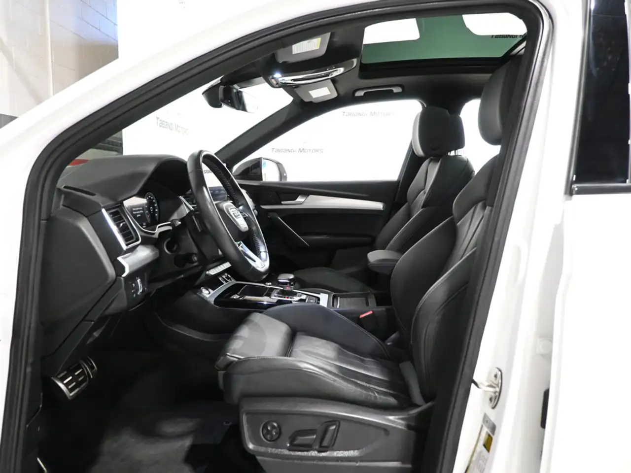 Audi Q5 - Image 24