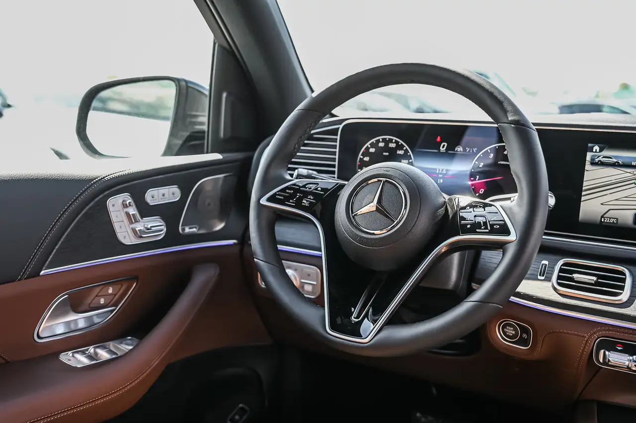 Mercedes-Benz GLE - Image 15