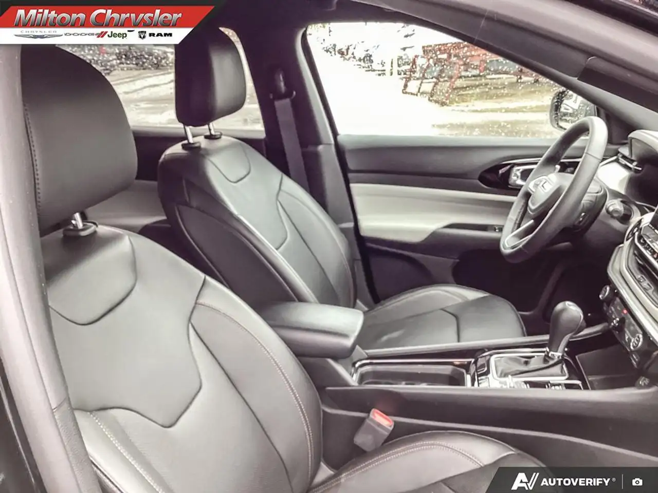 Jeep Compass - Image 22