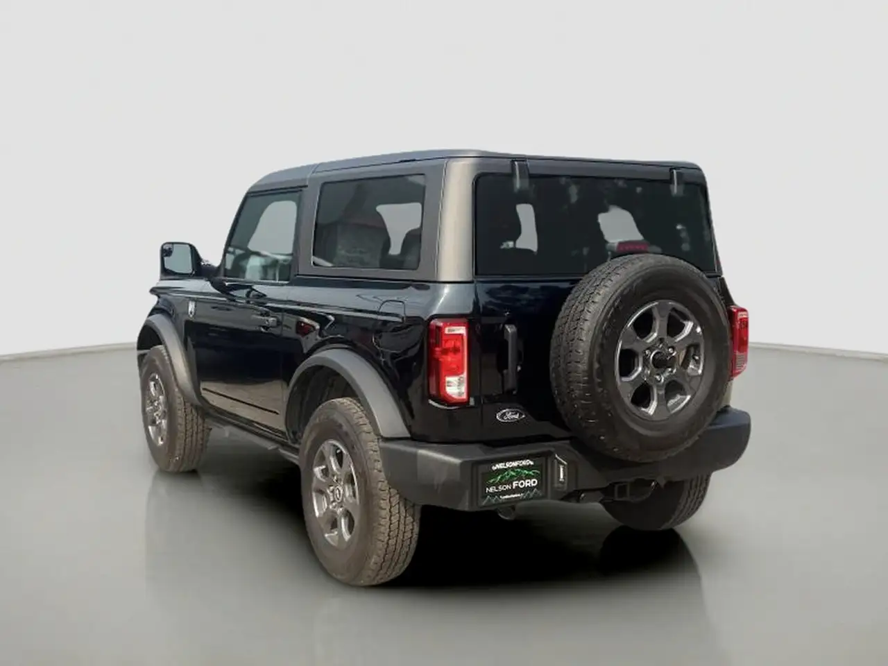 Ford Bronco - Image 6