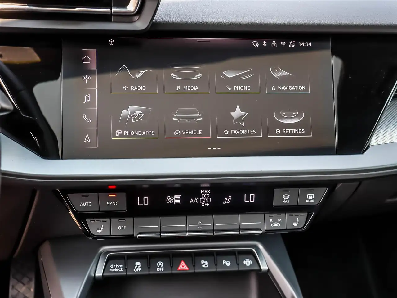 Audi A3 - Image 25