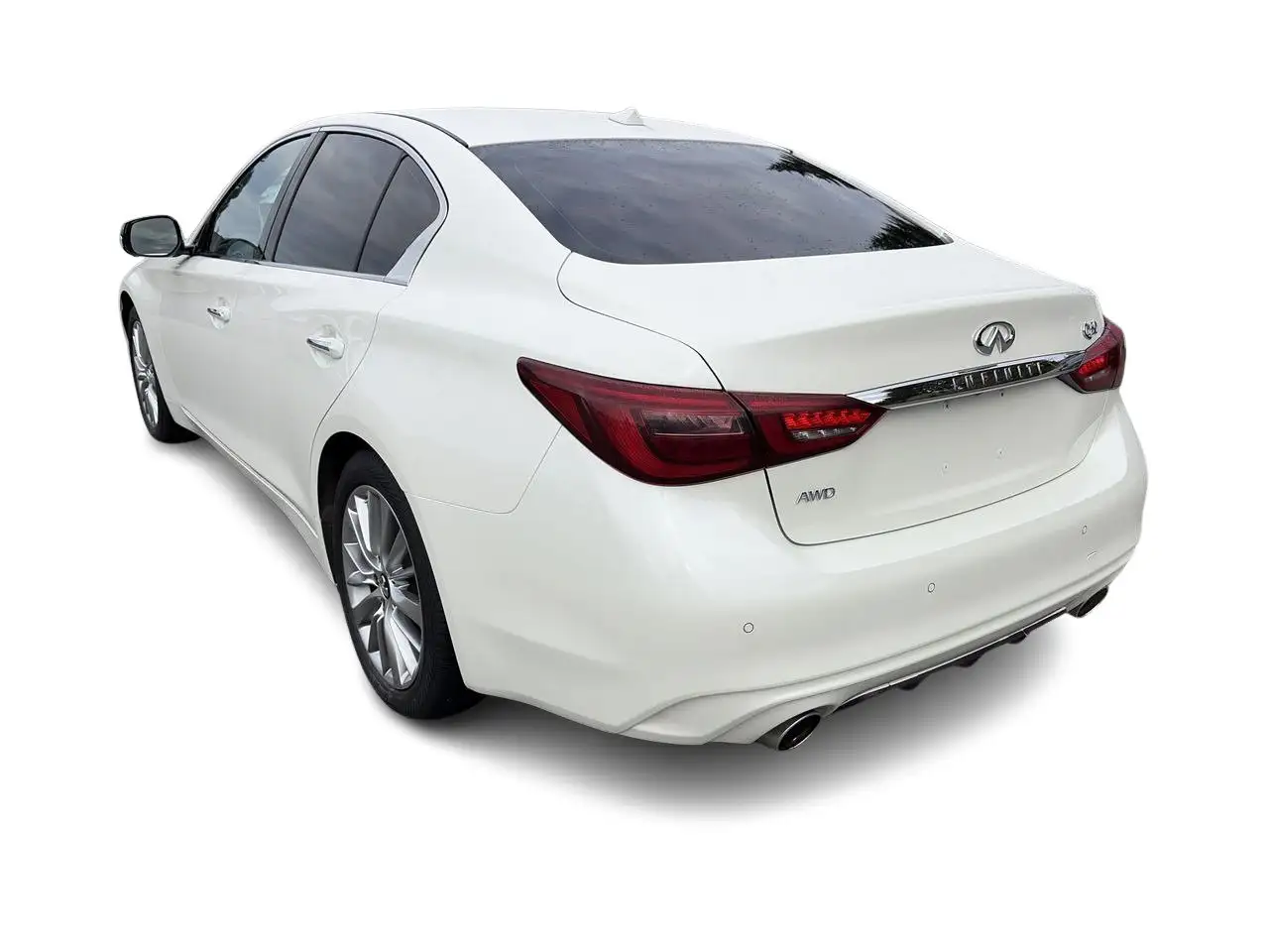 Infiniti Q50 - Image 11
