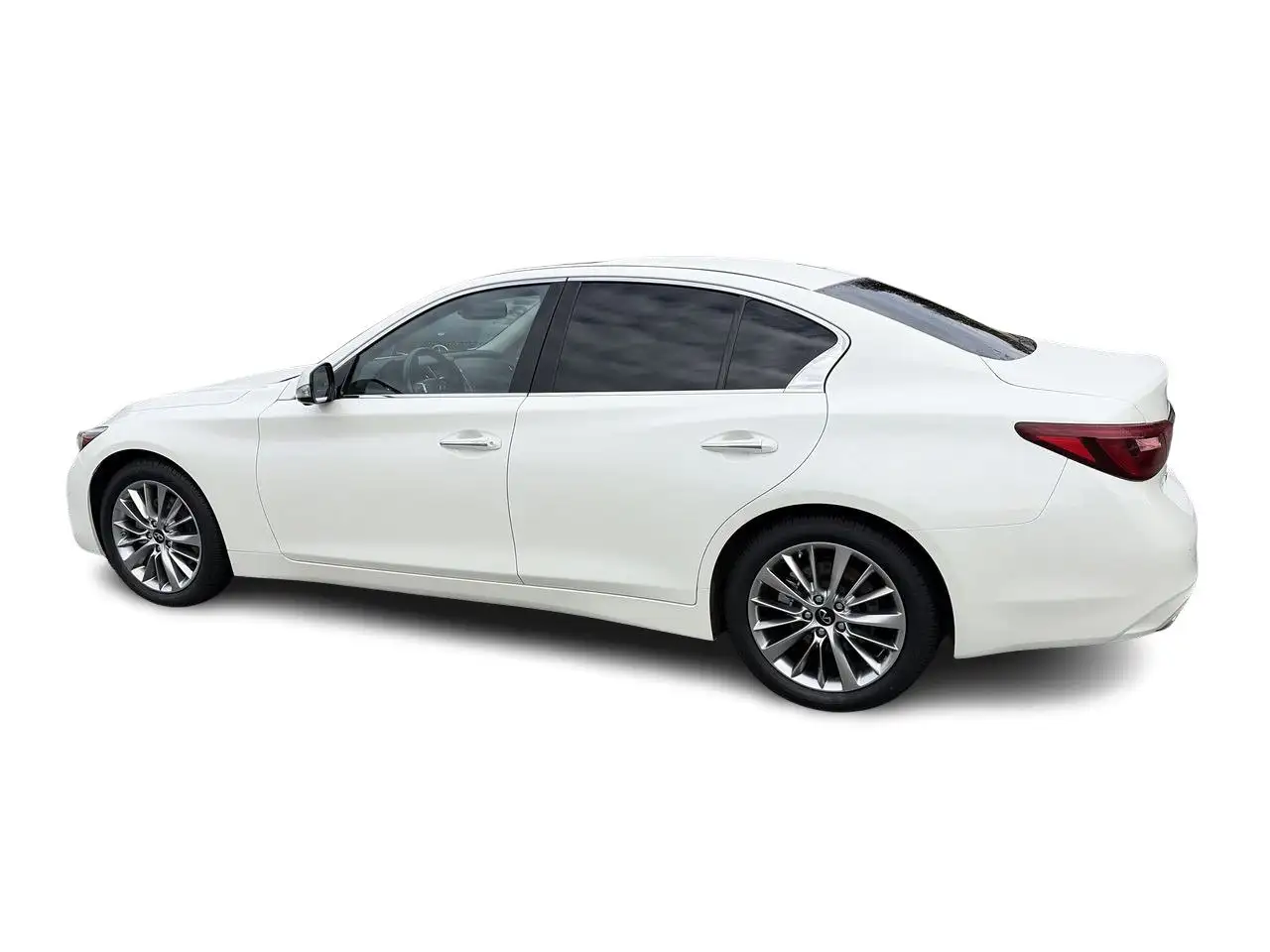 Infiniti Q50 - Image 10