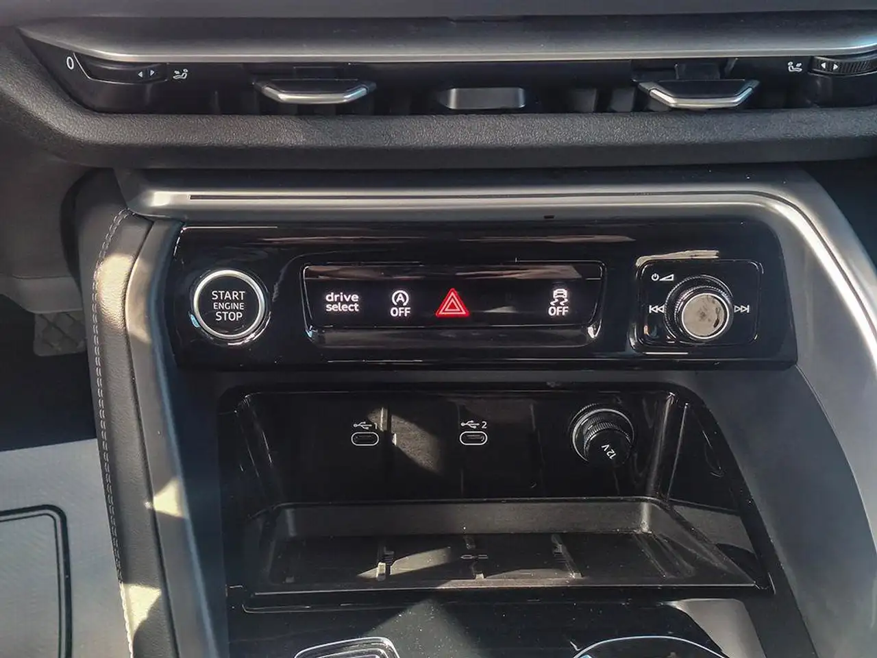 Audi Q5 - Image 20