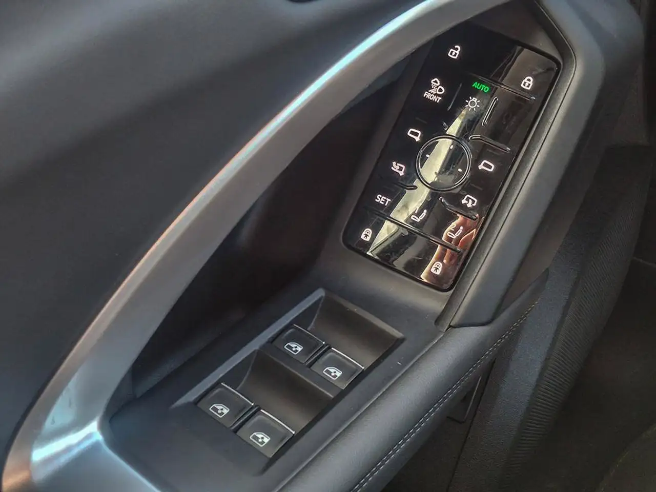 Audi Q5 - Image 14