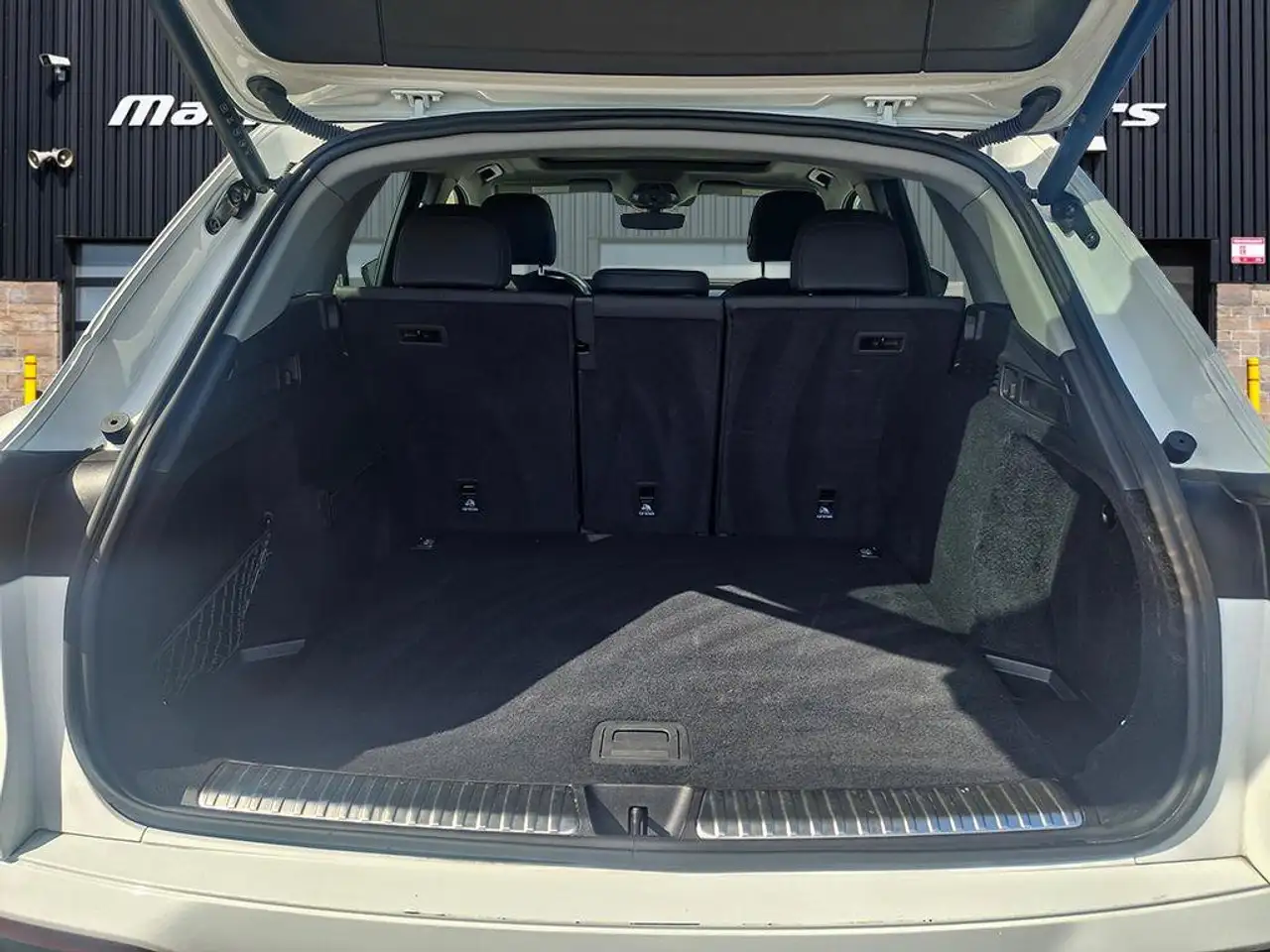Audi Q5 - Image 10