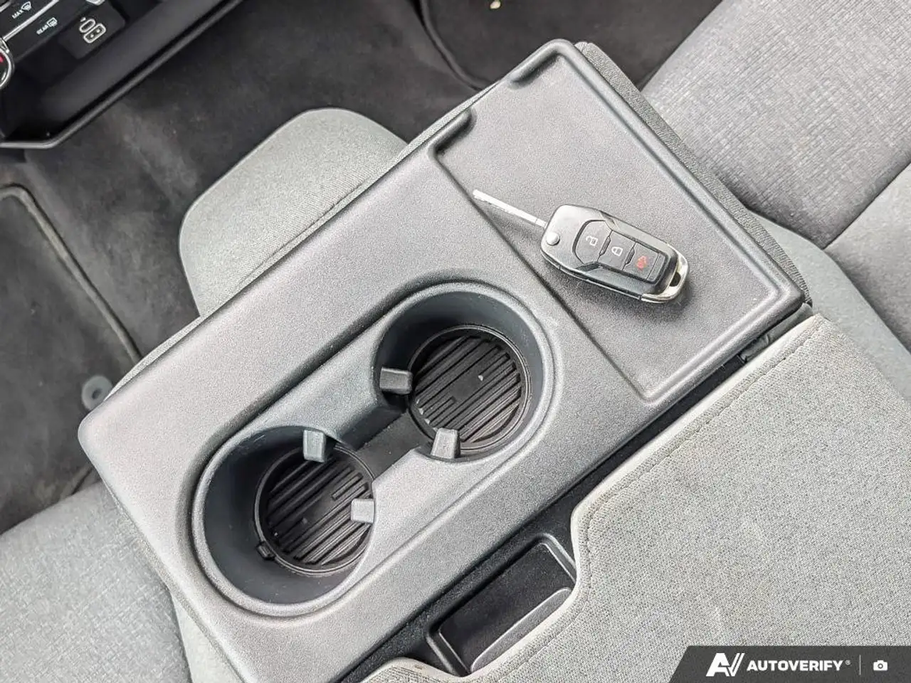 Ford F-150 - Image 22