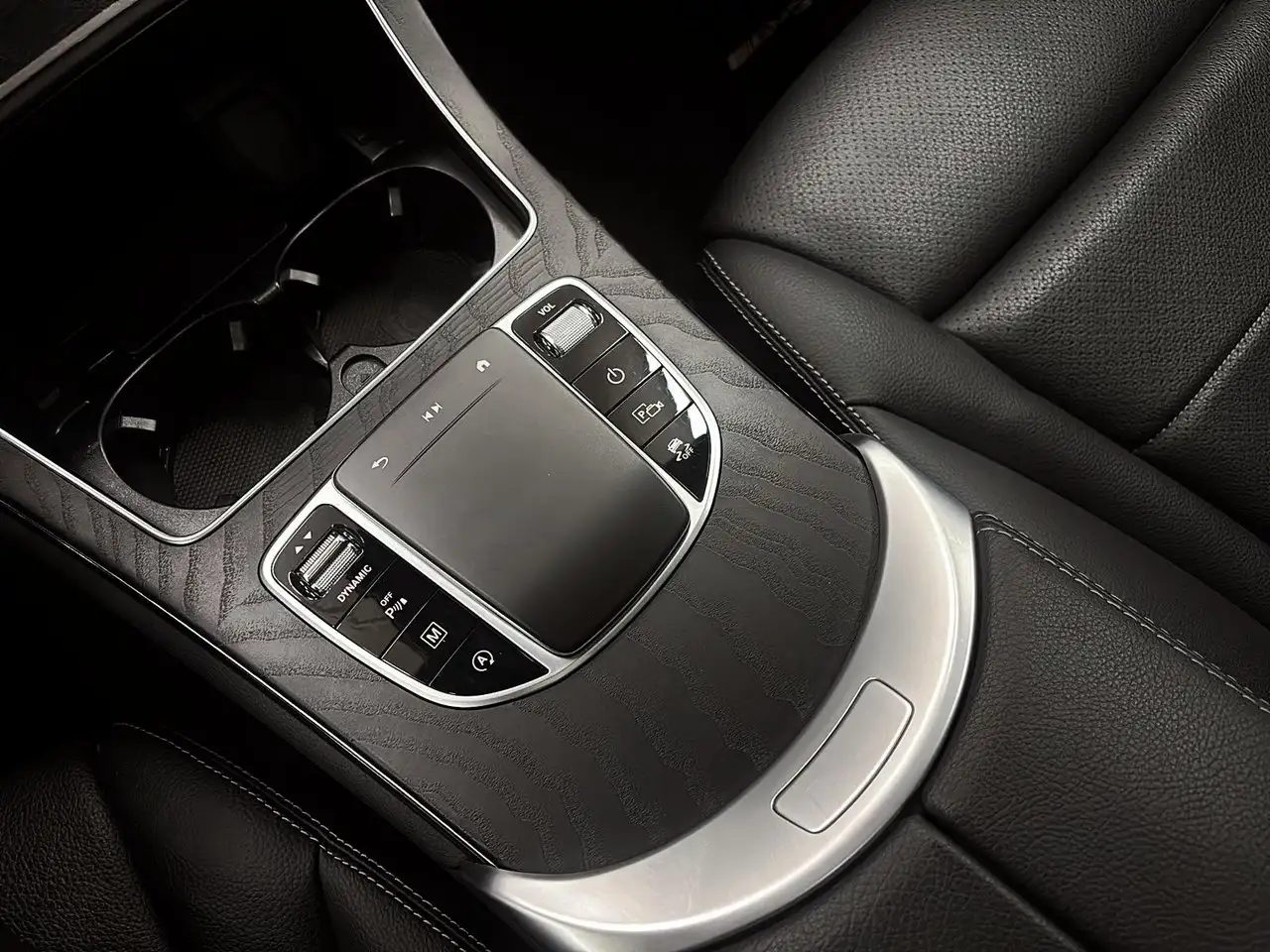 Mercedes-Benz GLC - Image 16