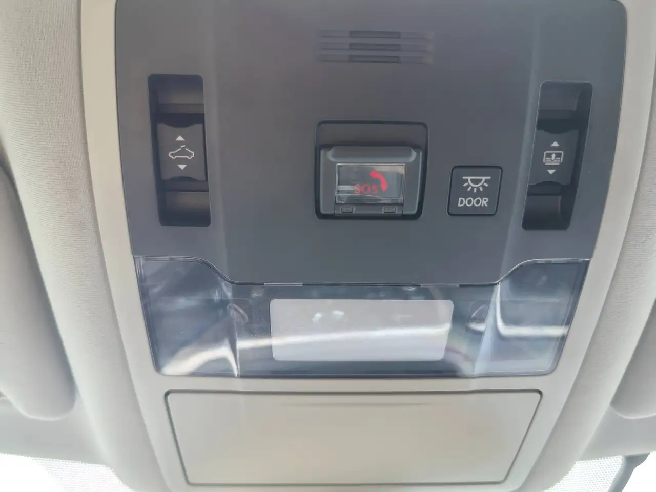 Lexus RX 350 - Image 26