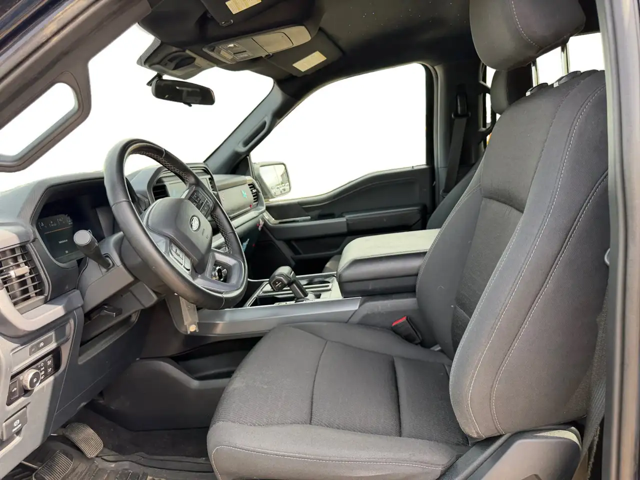 Ford F-150 - Image 10