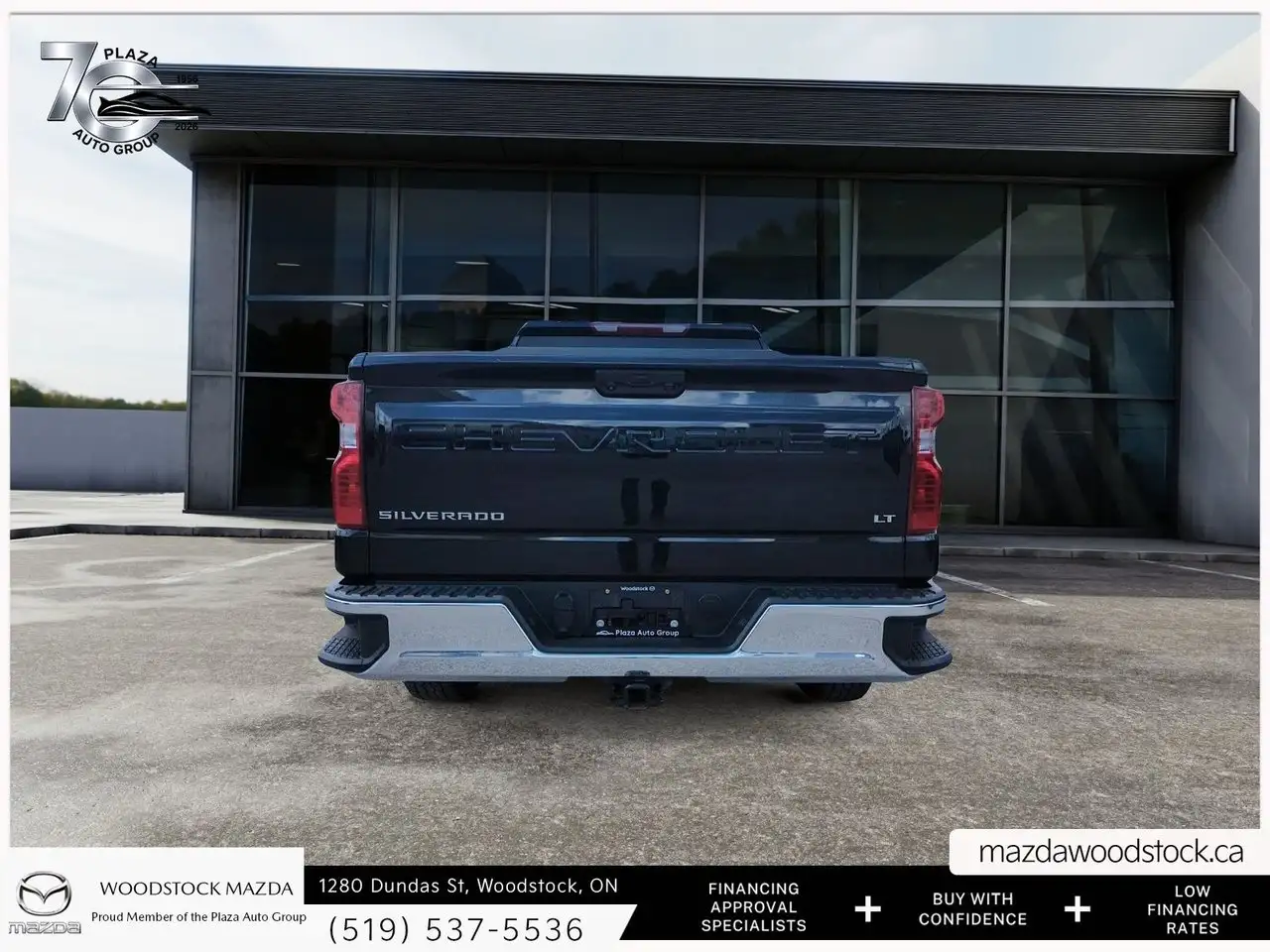 Chevrolet Silverado 1500 - Image 3