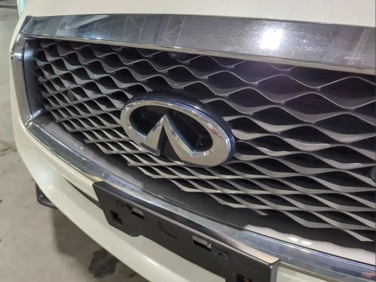 Infiniti Q50 - Image 9