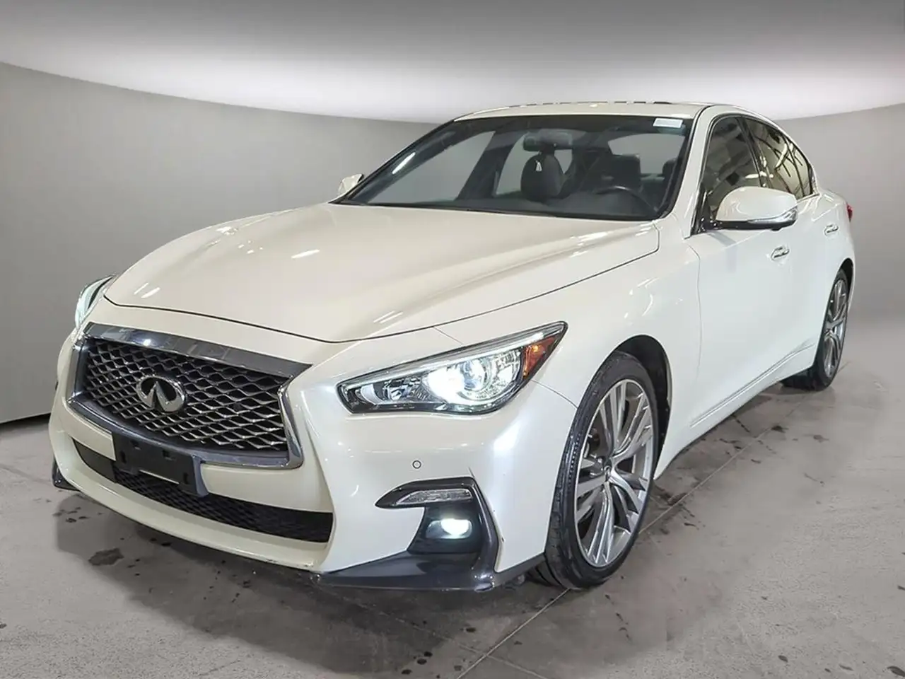 Infiniti Q50