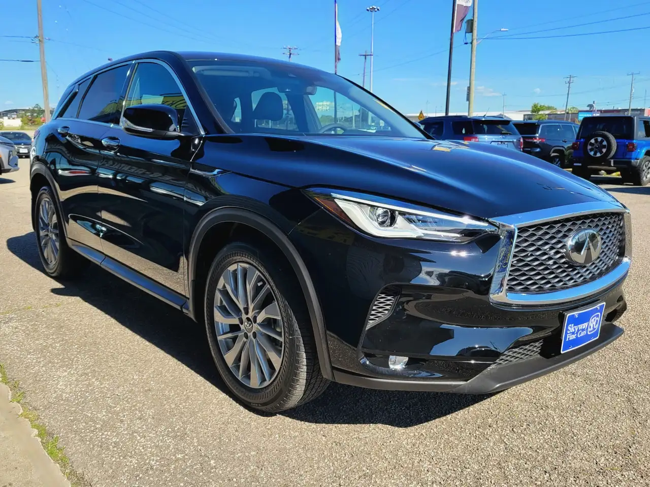 Infiniti QX50 - Image 3