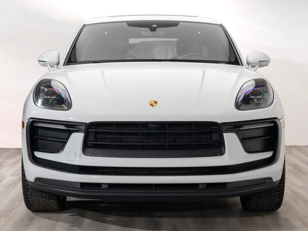 Porsche Macan - Image 2