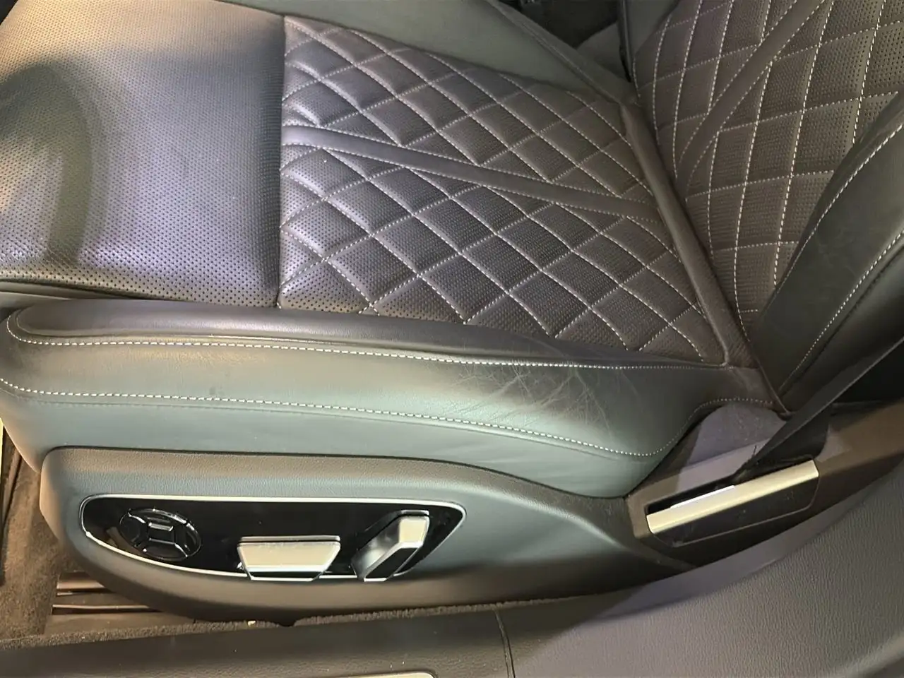 Audi A8 - Image 20