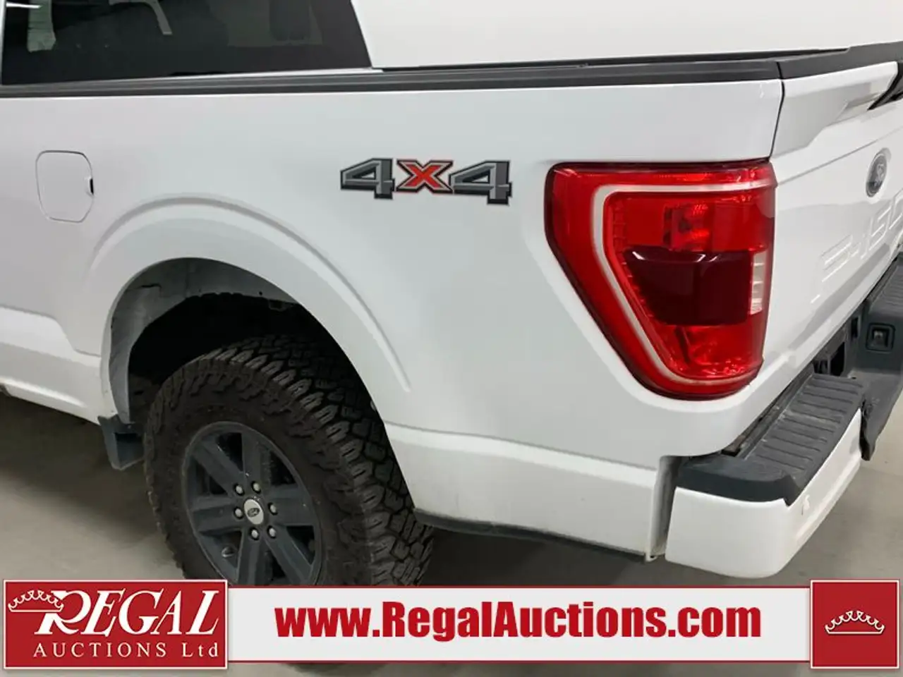 Ford F-150 - Image 29