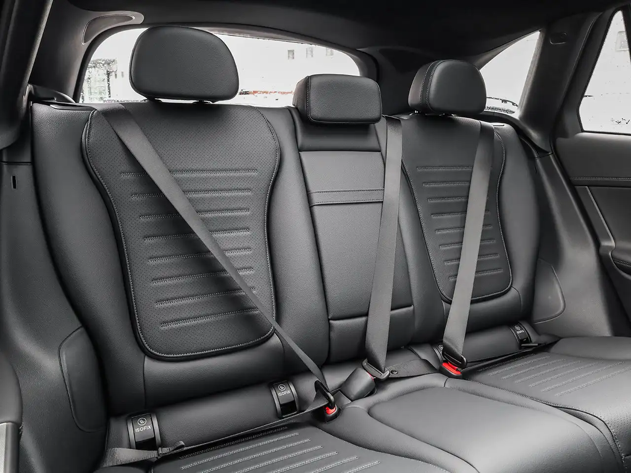 Mercedes-Benz GLC - Image 15