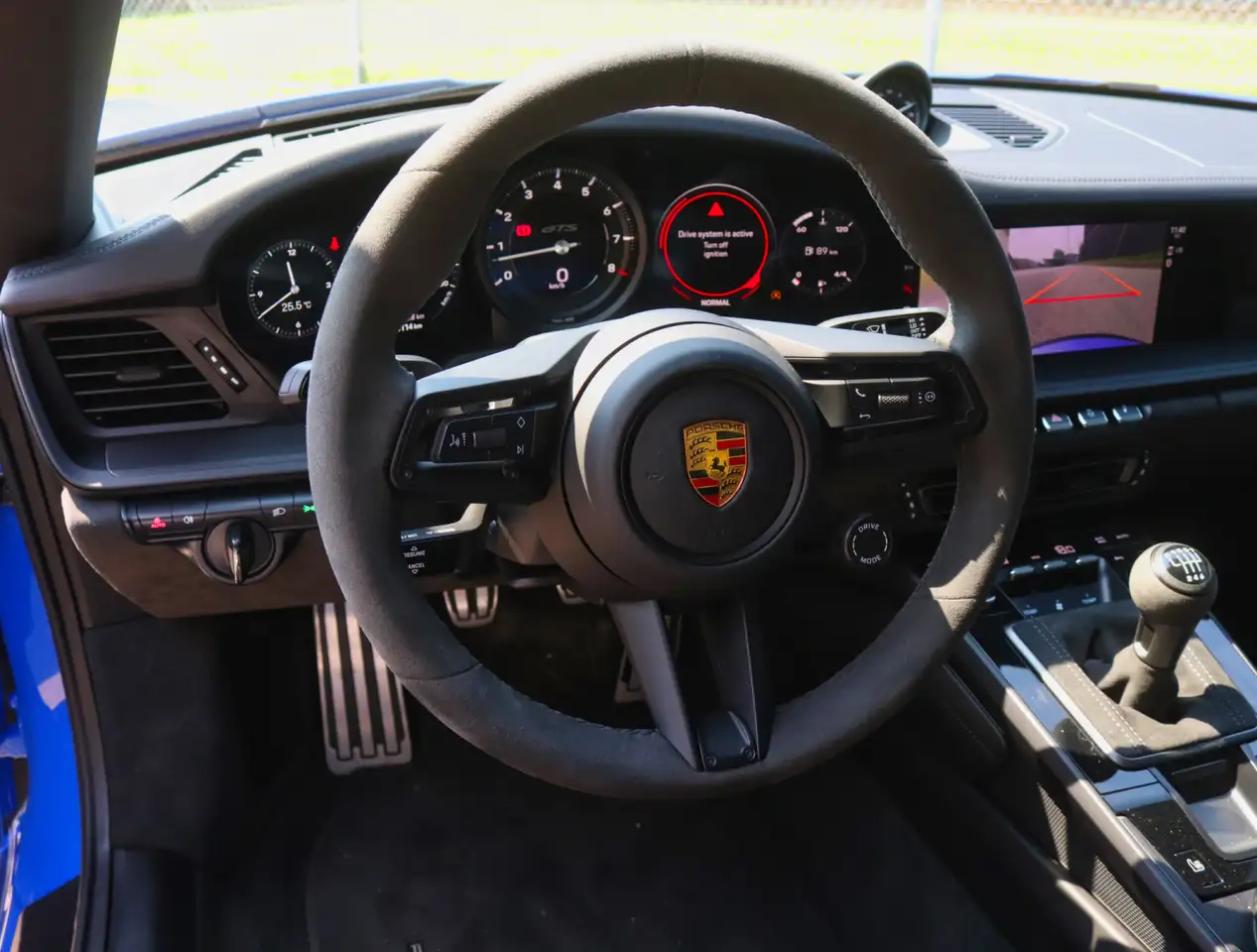 Porsche 911 - Image 13
