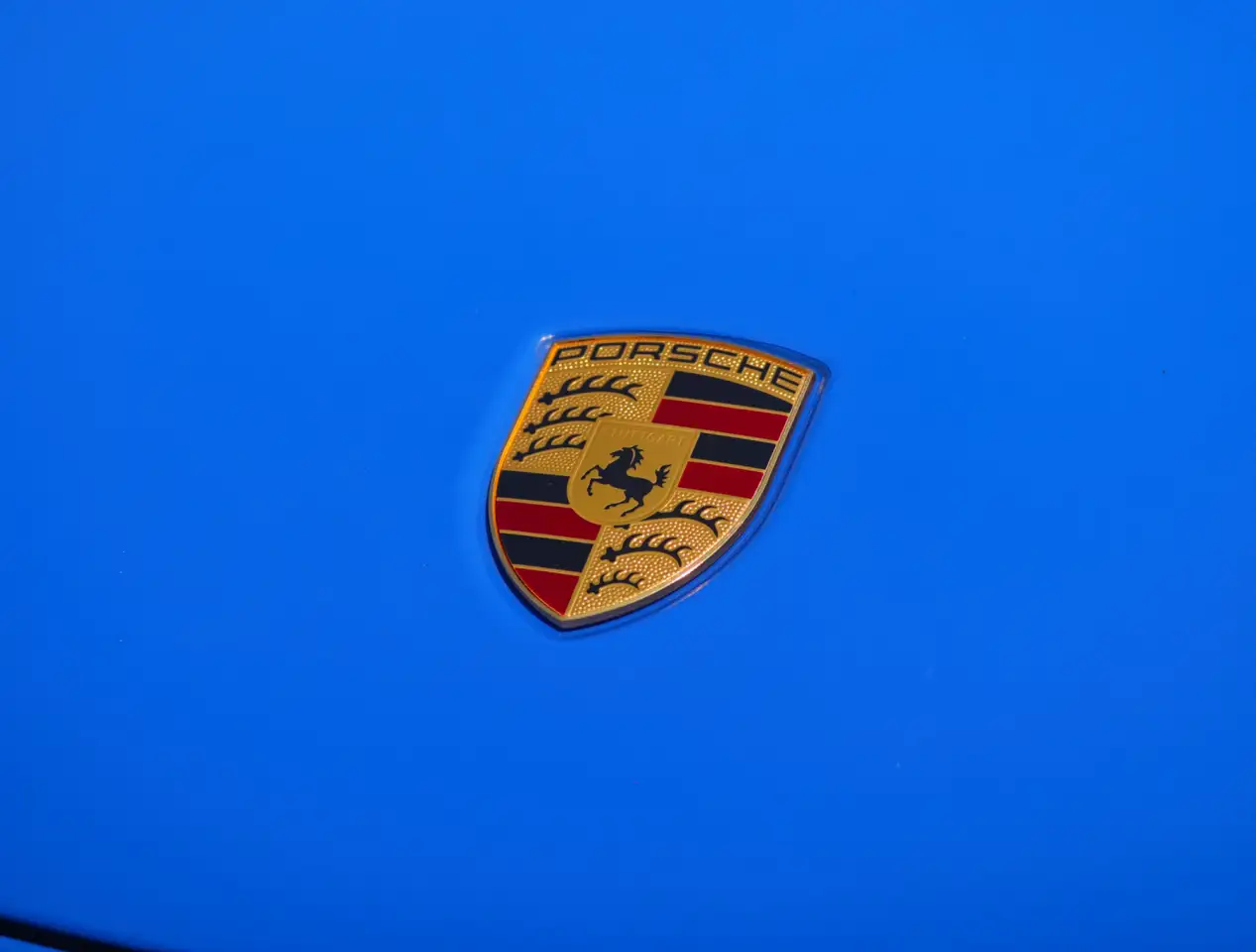 Porsche 911 - Image 25