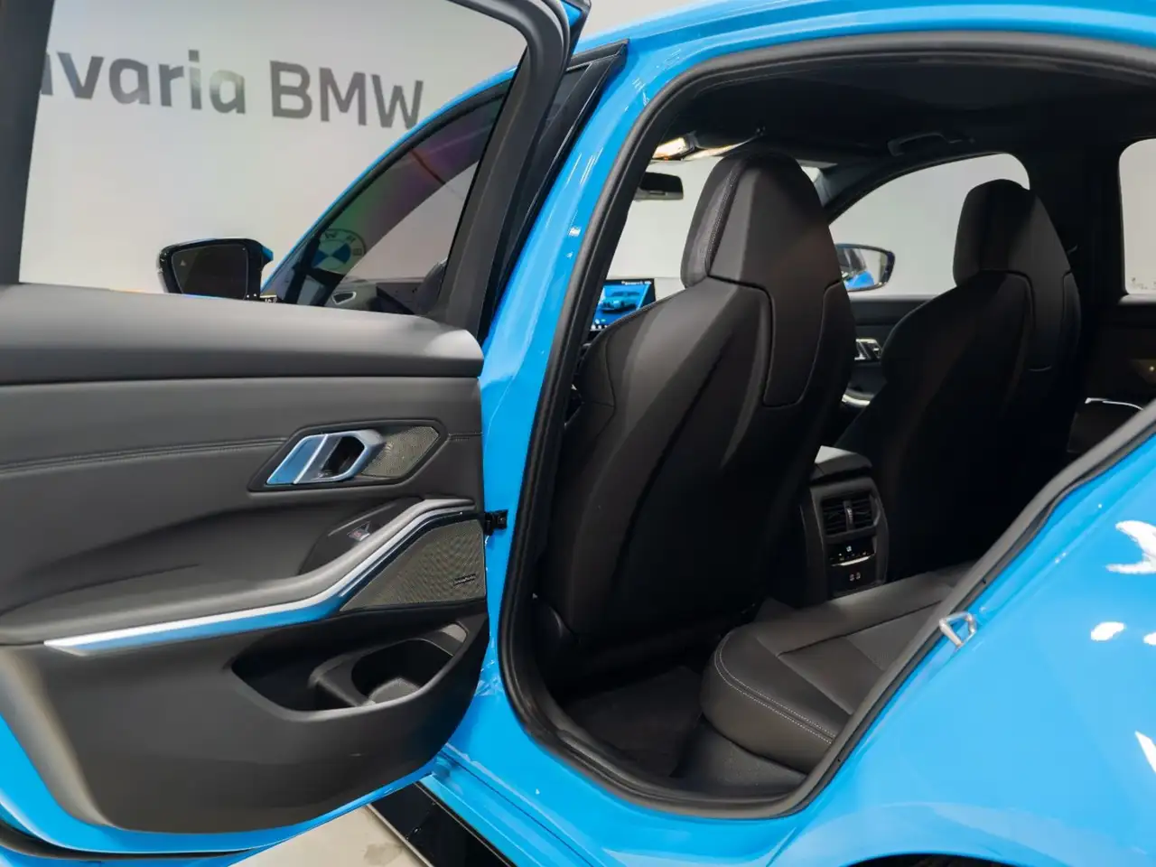 BMW M3 - Image 33