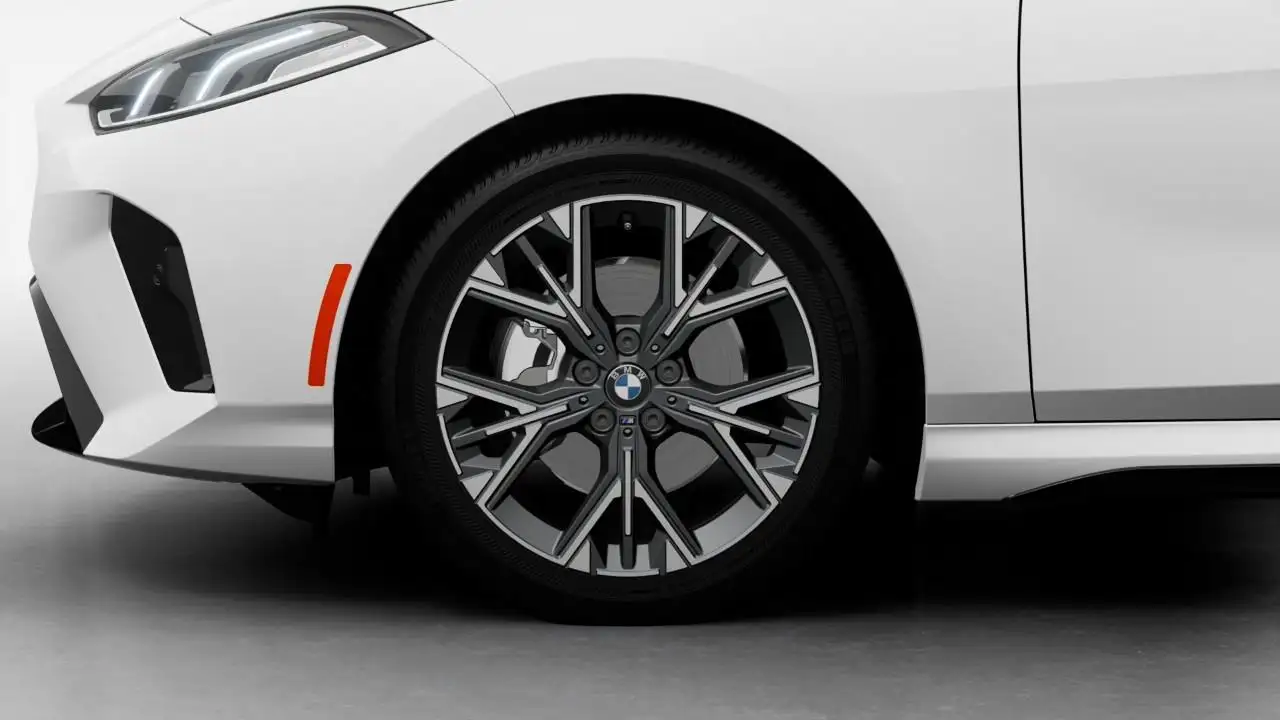 BMW 2 Series - Image 7