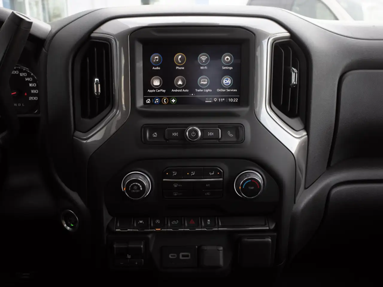 Chevrolet Silverado 1500 - Image 16