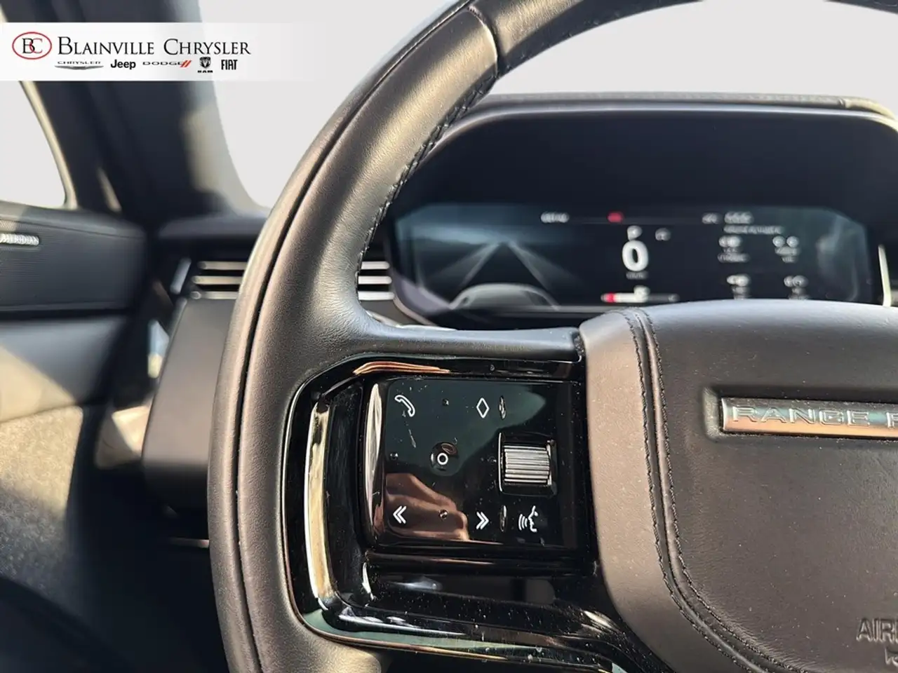 Land Rover Range Rover - Image 18