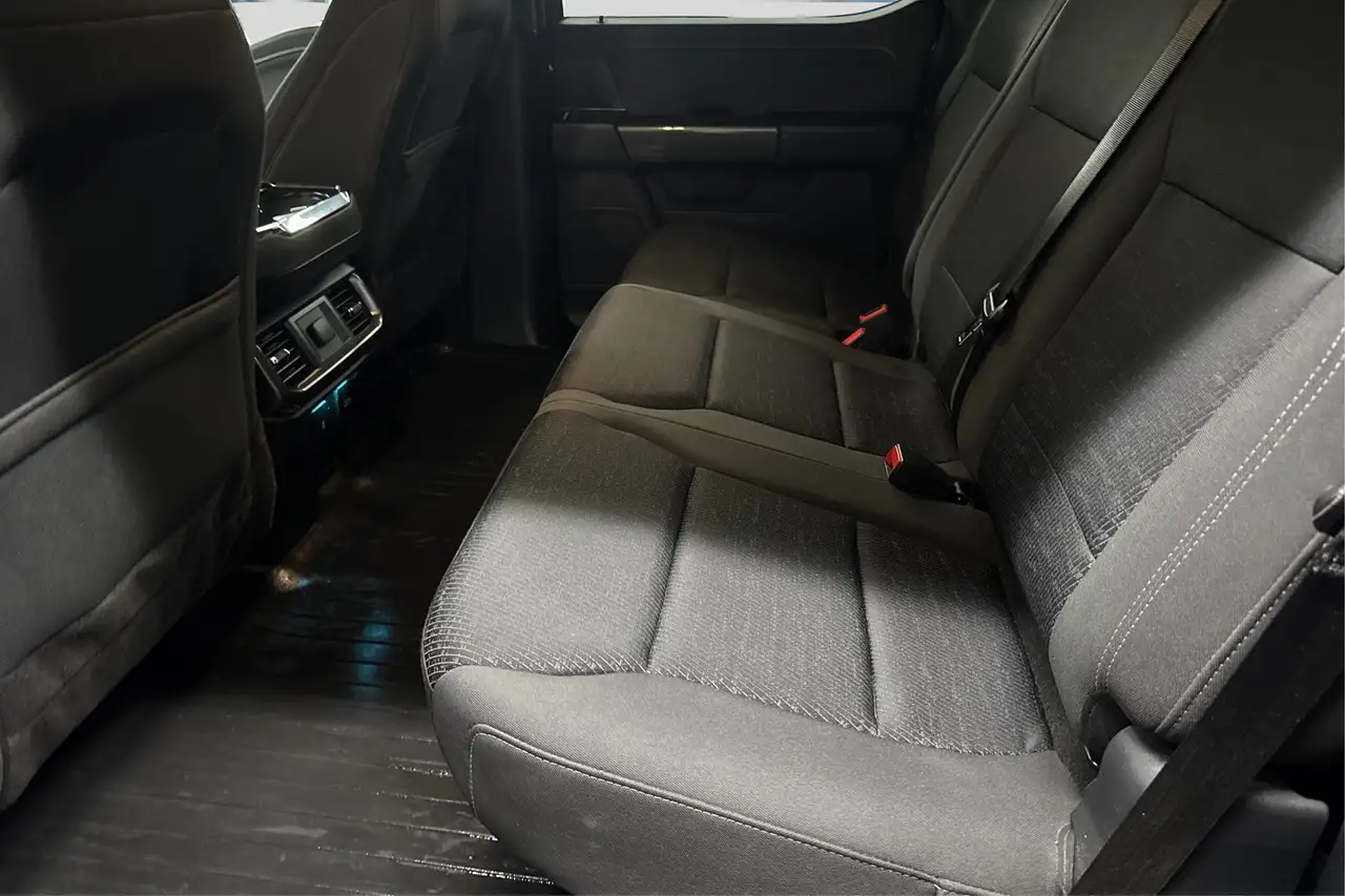 Ford F-150 - Image 12