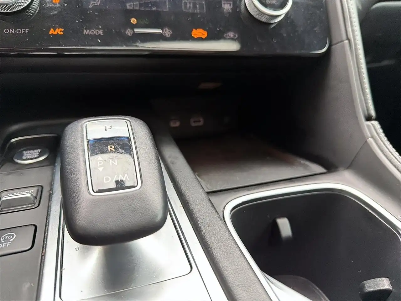 Infiniti QX60 - Image 25