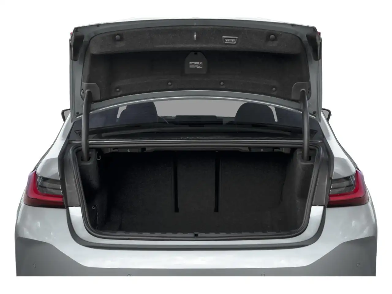 BMW 3 Series - Image 8